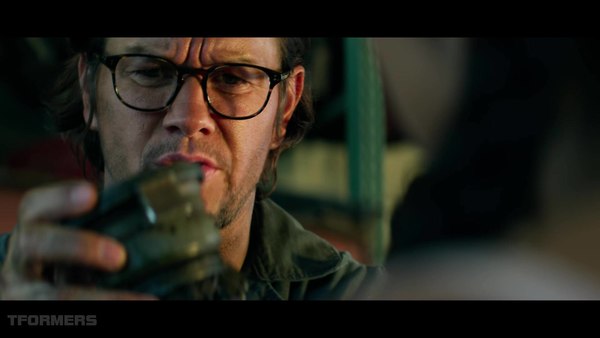 Transformers The Last Knight Theatrical Trailer HD Screenshot Gallery 142 (142 of 788)